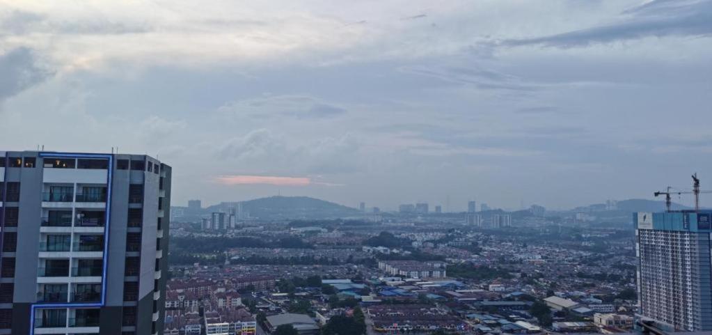 Landmark Residence 2 Service Apartment 5Min To Mrt 20Min To Kl Kajang Ngoại thất bức ảnh